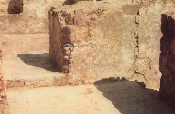 http://qitori.files.wordpress.com/2007/12/pintu-masuk-kmr-rasul-di-rmh-khadijah_o.jpg